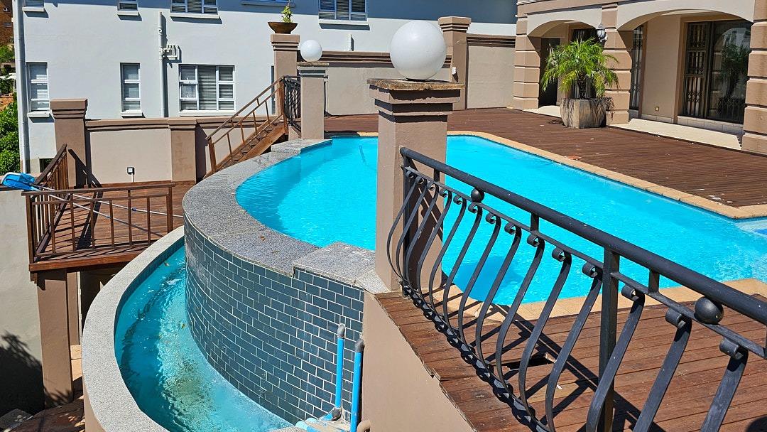 6 Bedroom House for sale in Ramsgate P24112524111