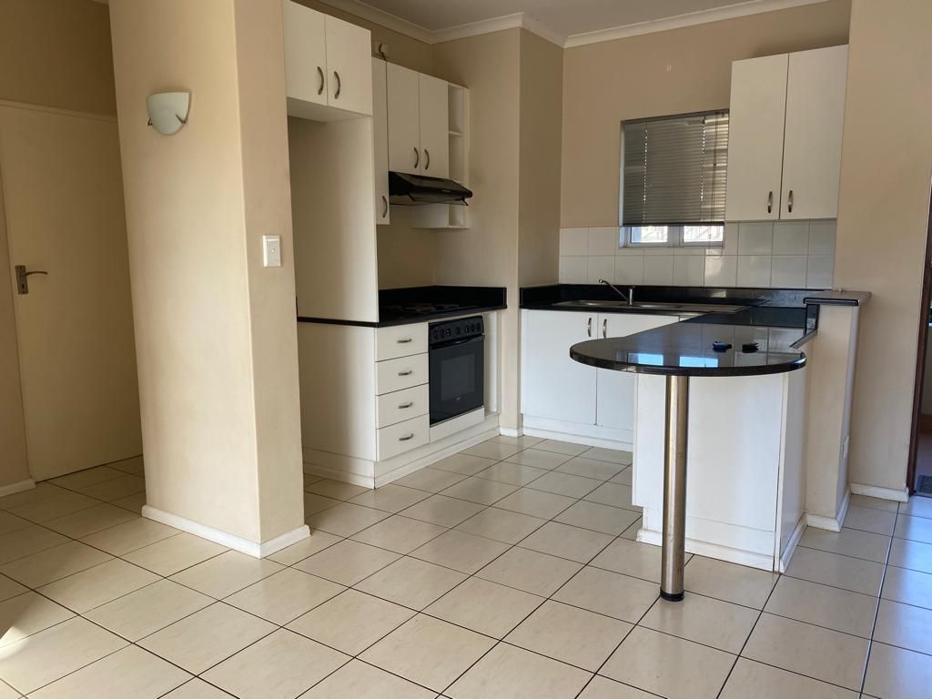 2 Bedroom Apartment / flat to rent in Sheffield Manor P24114427162