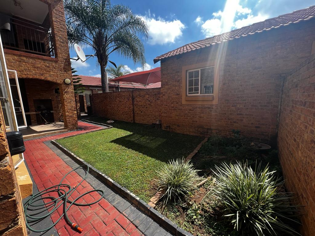 Monavoni Ah Property Property and houses for sale in Monavoni Ah