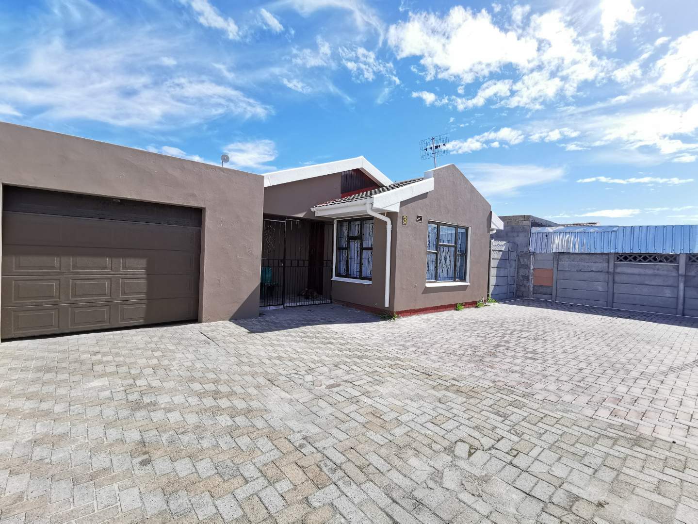 Eerste River Property Houses for sale in Eerste River Property24