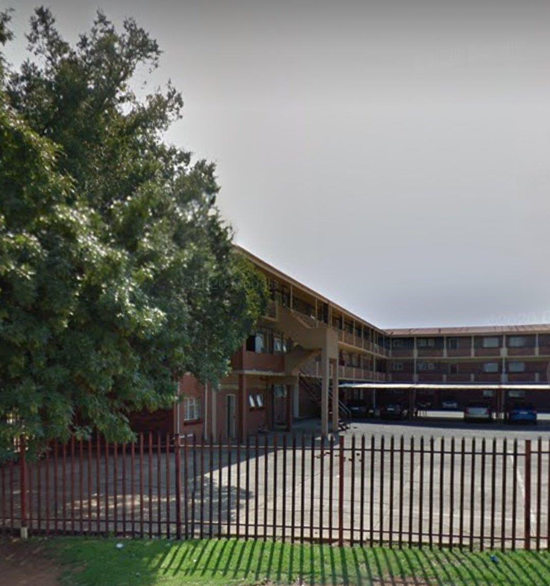 2 Bedroom Apartment / flat for sale in Vanderbijlpark CW 5 15 Ss