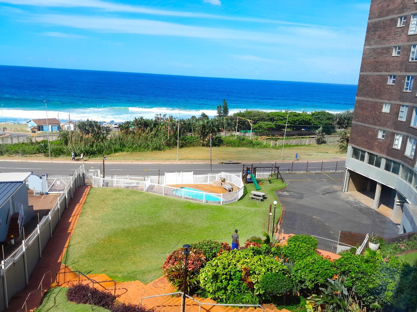 2 Bedroom Apartment / flat for sale in Scottburgh Central P24112541707