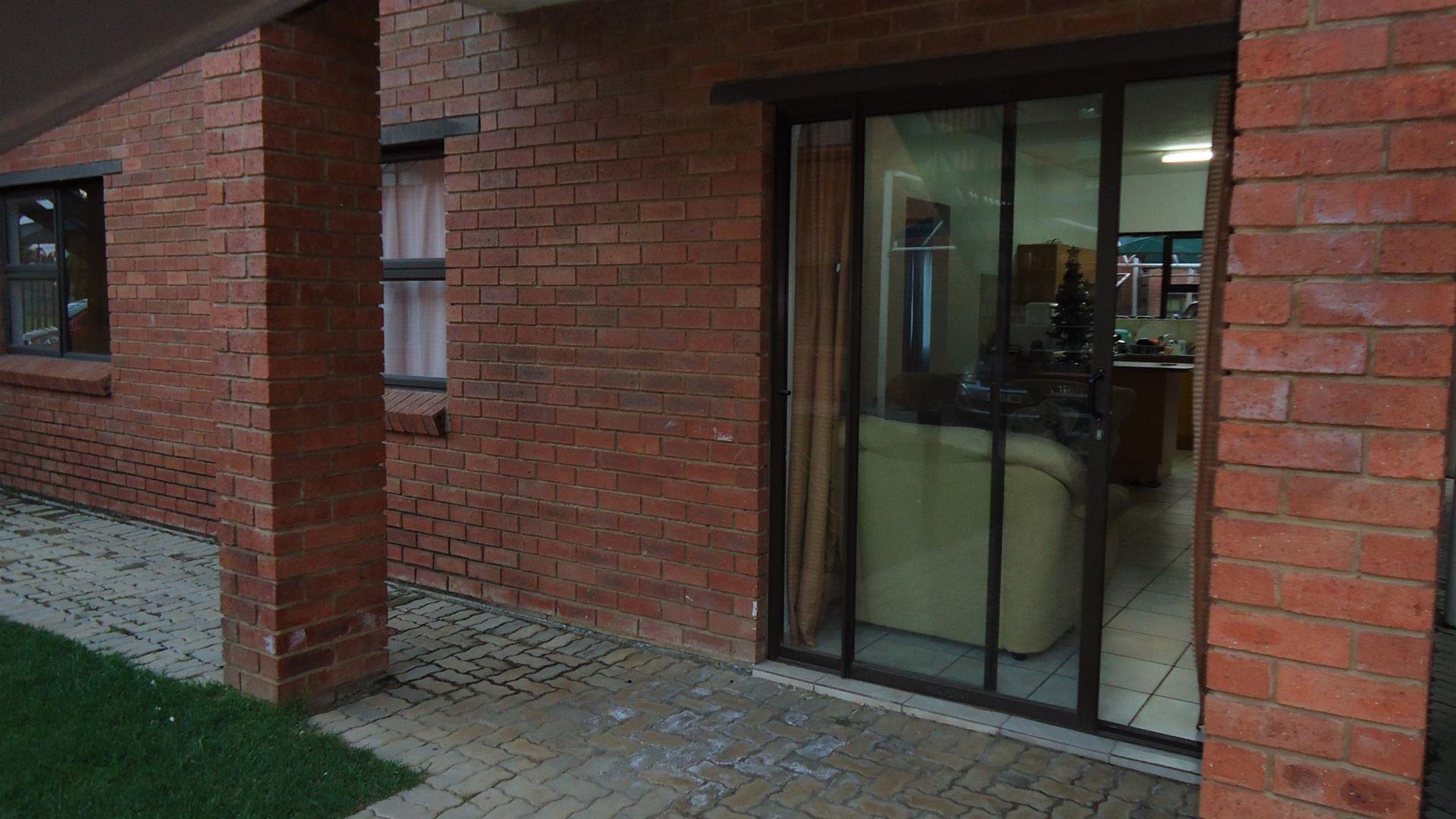 2 Bedroom Apartment / flat for sale in Anzac P24112542232