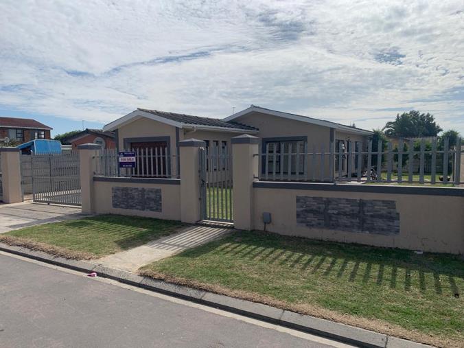 3 Bedroom House for Sale in Belmont Park