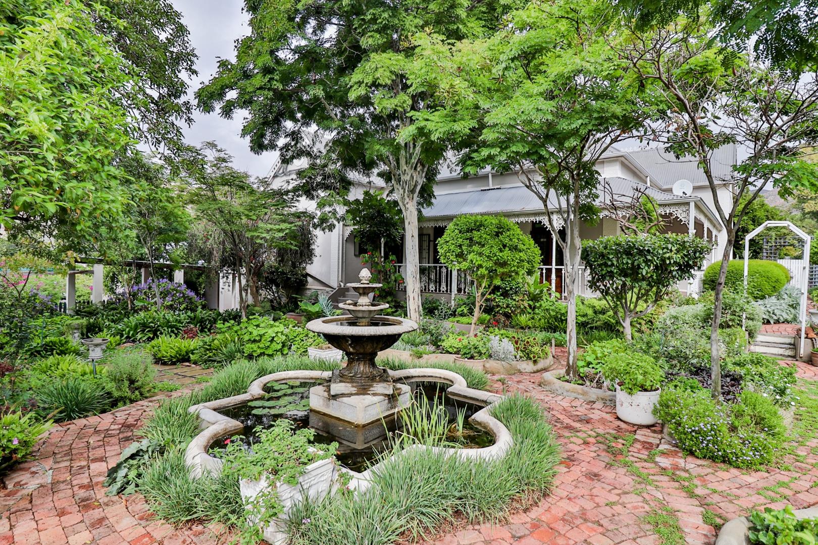 Property and houses to rent in Montagu Montagu Property