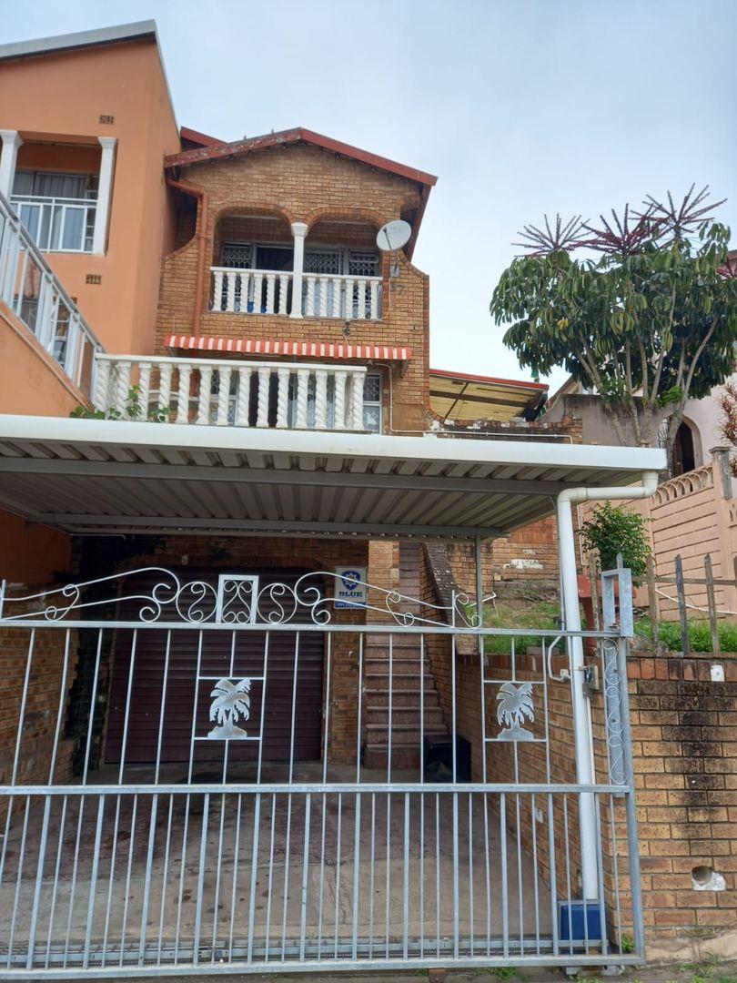 Property and houses for sale in Chatsworth Chatsworth Property