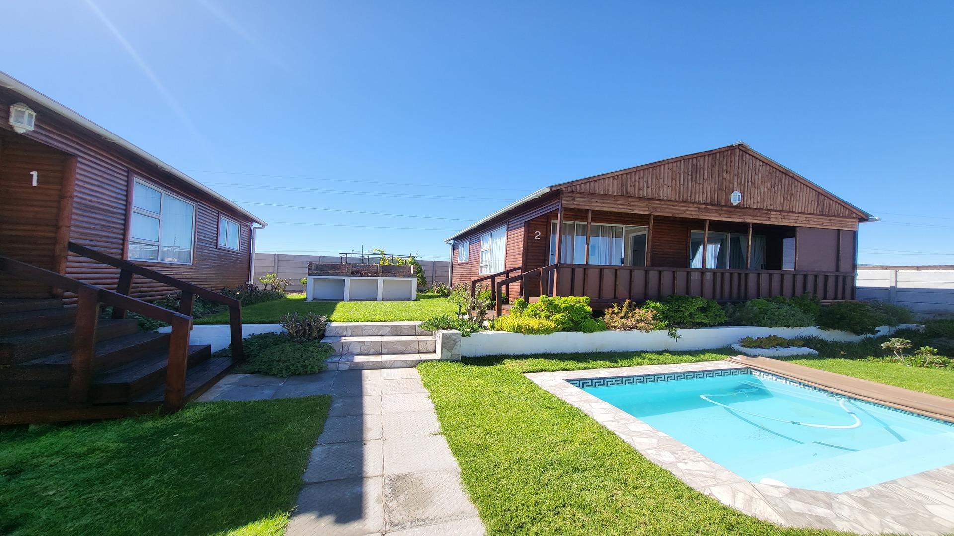 4 Bedroom House for sale in Lamberts Bay P24112545965