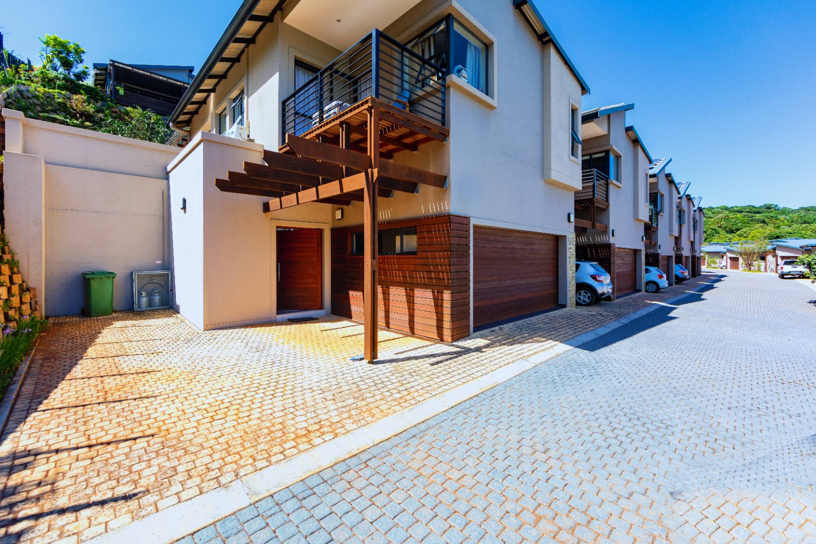 3 Bedroom Townhouse for sale in Ballito Central 11 The Dunes, . Avondale Street P24112546528