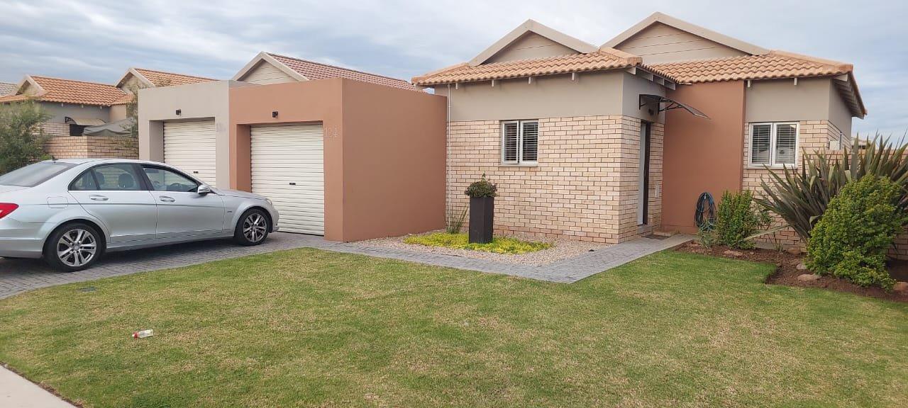 Mooikloof Country Estate Property Property and houses for sale in