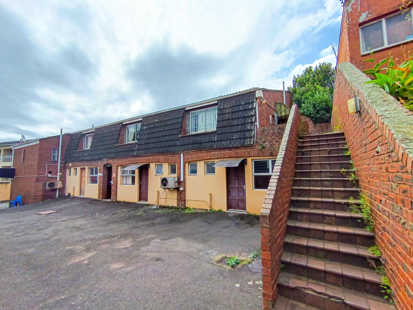 30 Bedroom Apartment / flat for sale in Musgrave 10 Trio Place P24