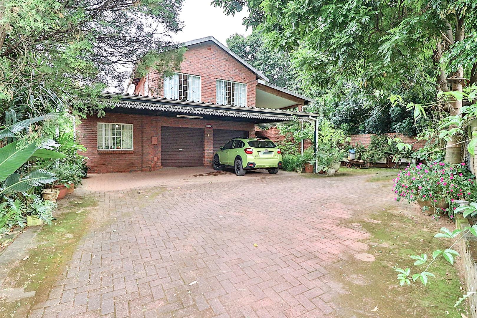 Clarendon Property Property and houses for sale in Clarendon