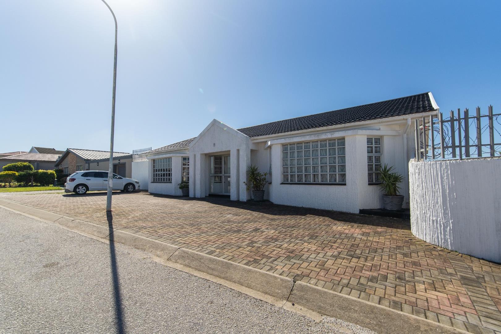 Houses for sale in Port Elizabeth Port Elizabeth Property
