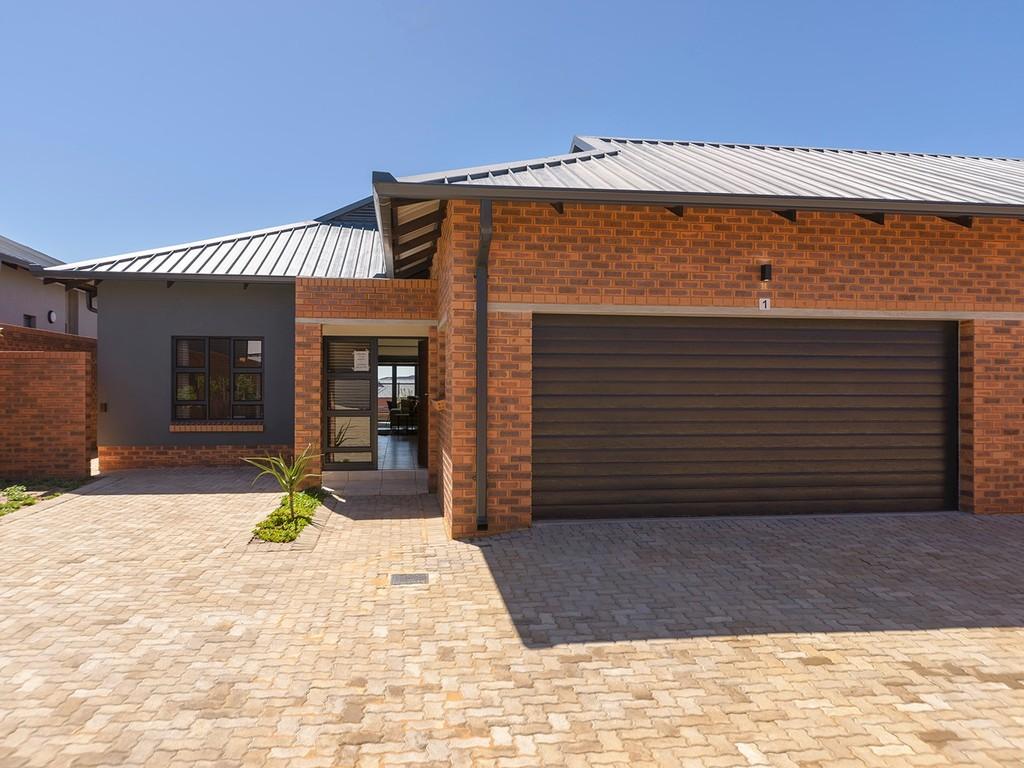 Six Fountains Residential Estate Property Developments for Sale New