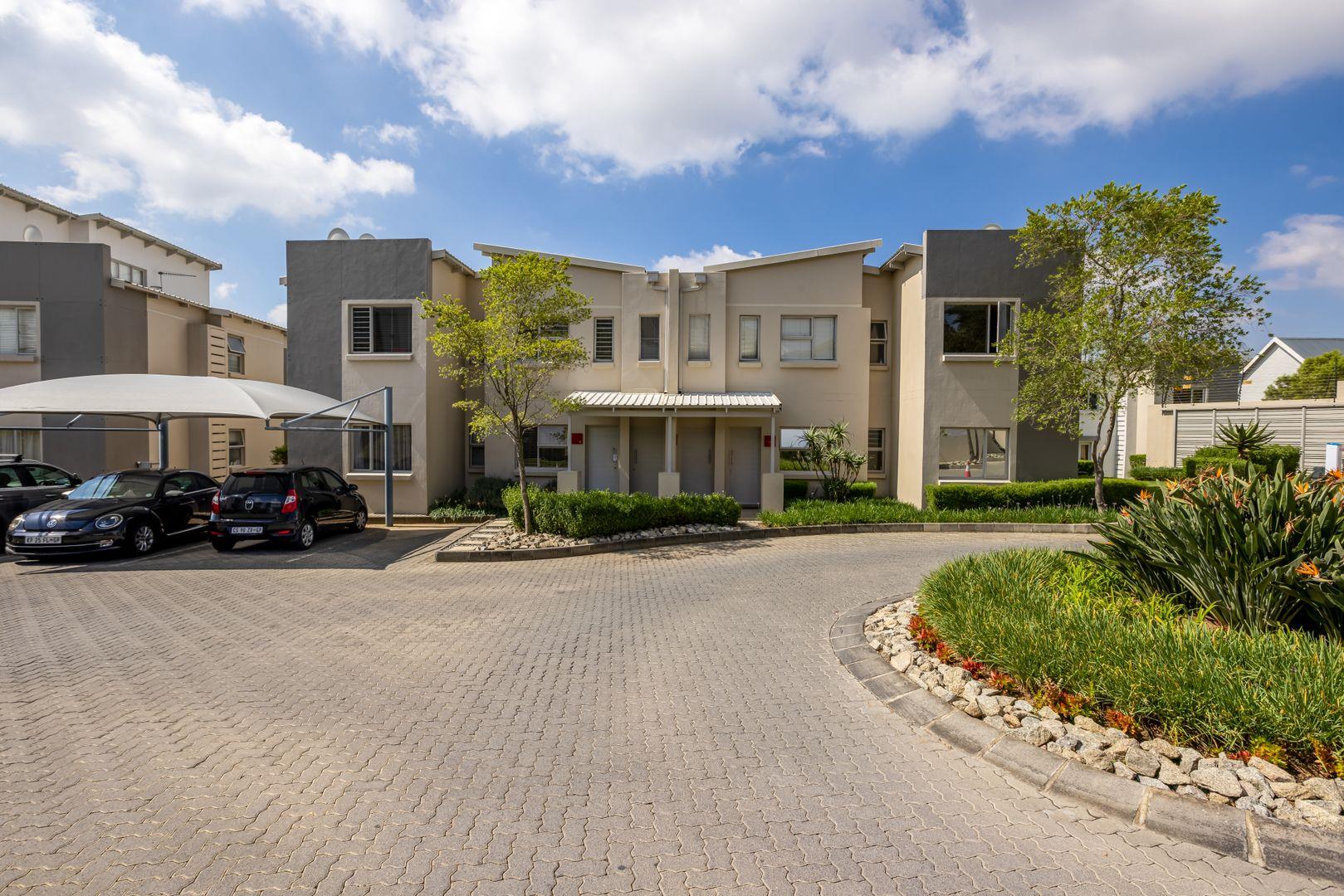2 Bedroom Apartment / flat for sale in Fourways 3 Soho Lofts, 16 Soho