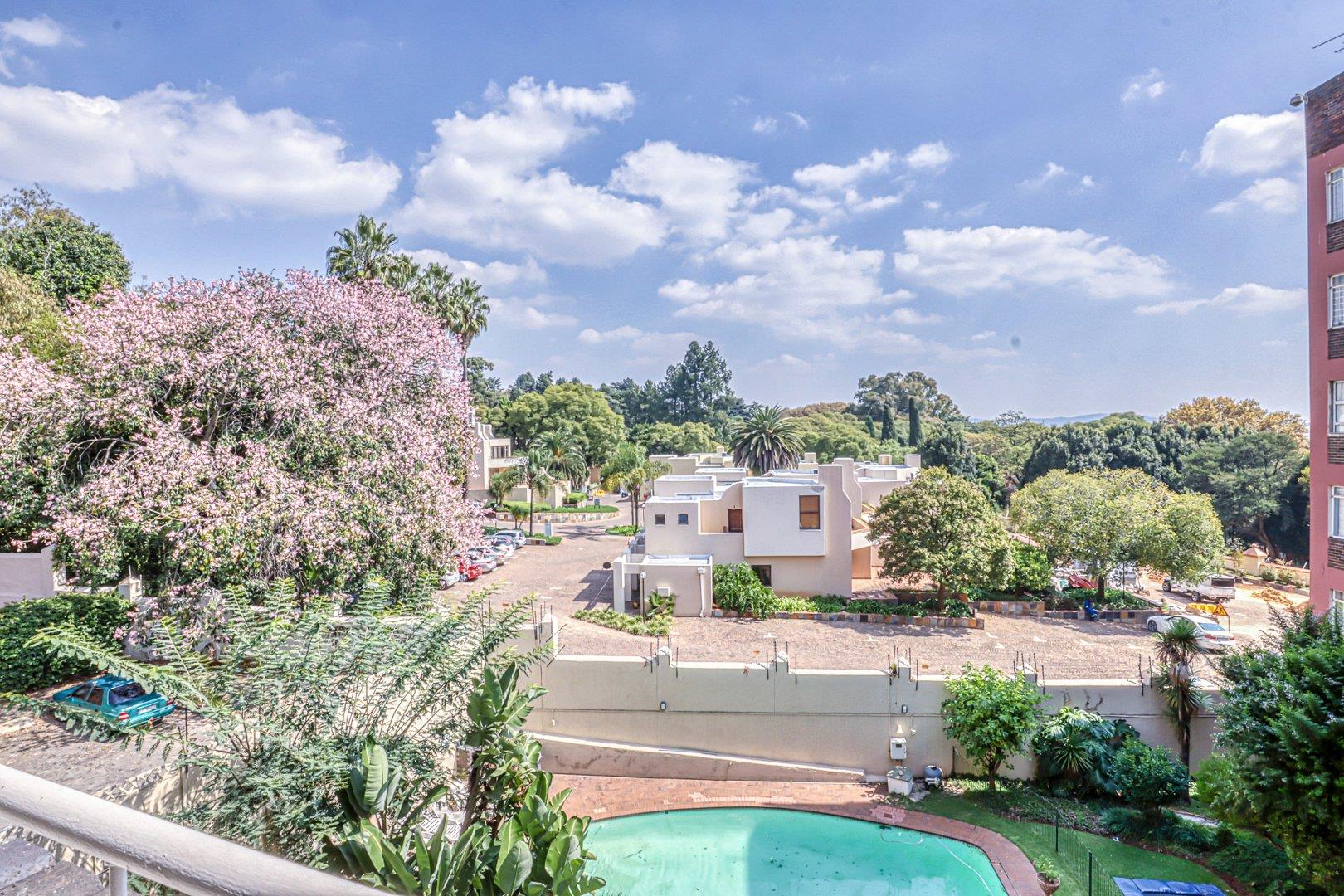 3 Bedroom Apartment / flat to rent in Killarney Killarney Wilds 6 7th