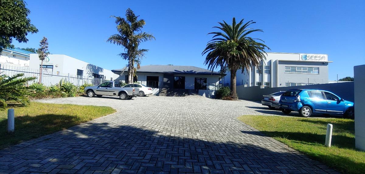 New Brighton, Port Elizabeth Property Property and houses to rent in