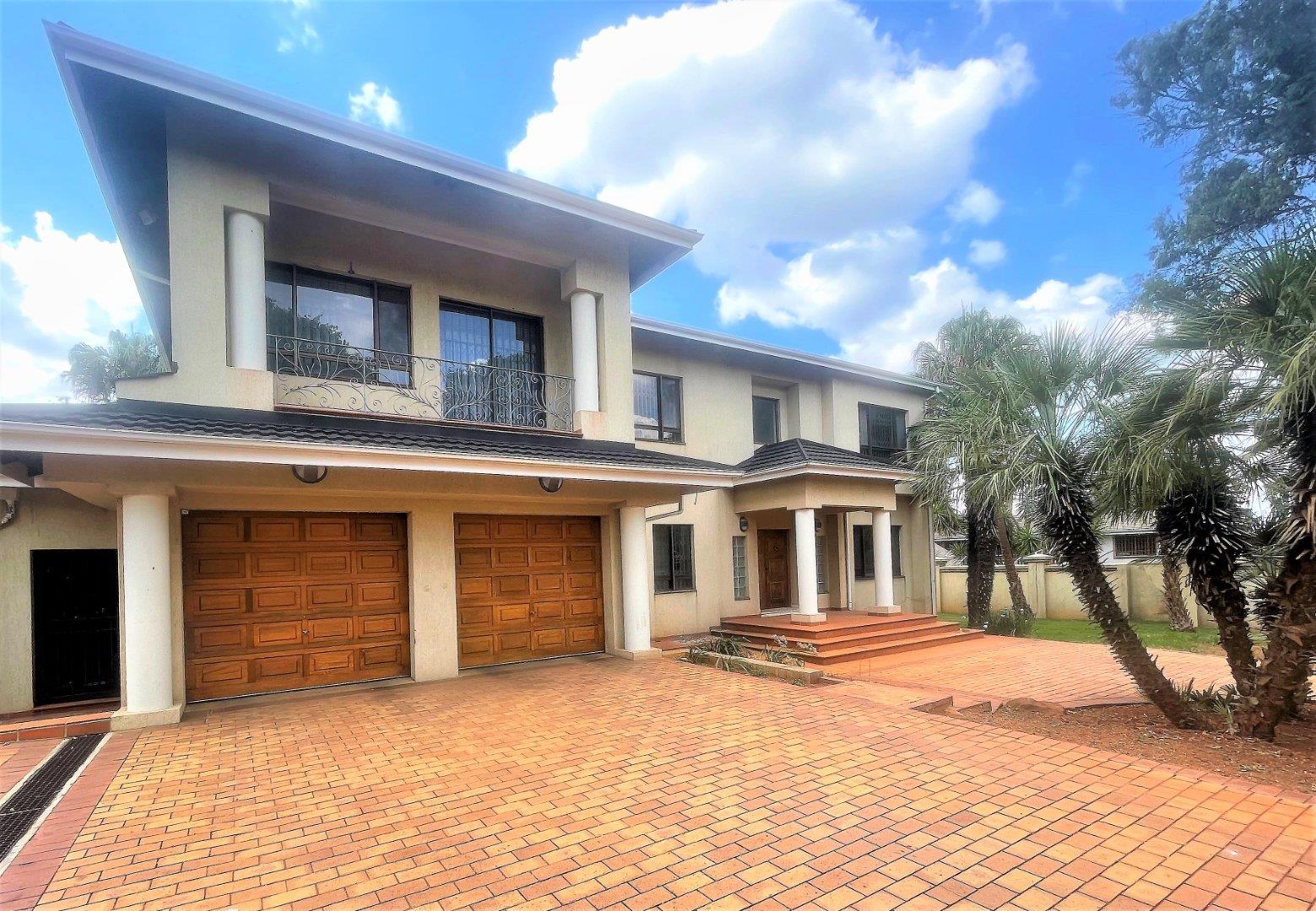 8 Bedroom House for sale in Fairland 108 Twelfth Avenue P24108931708