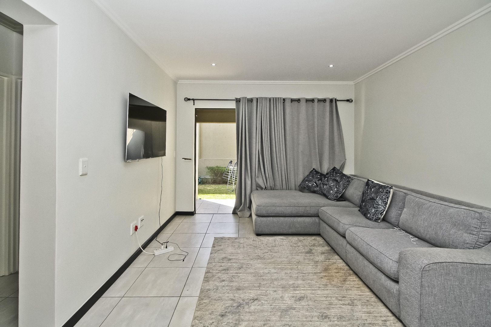 2 Bedroom Apartment / flat for sale in Sunninghill 85 Cubana, 83 Nanyuki Road P24108889448