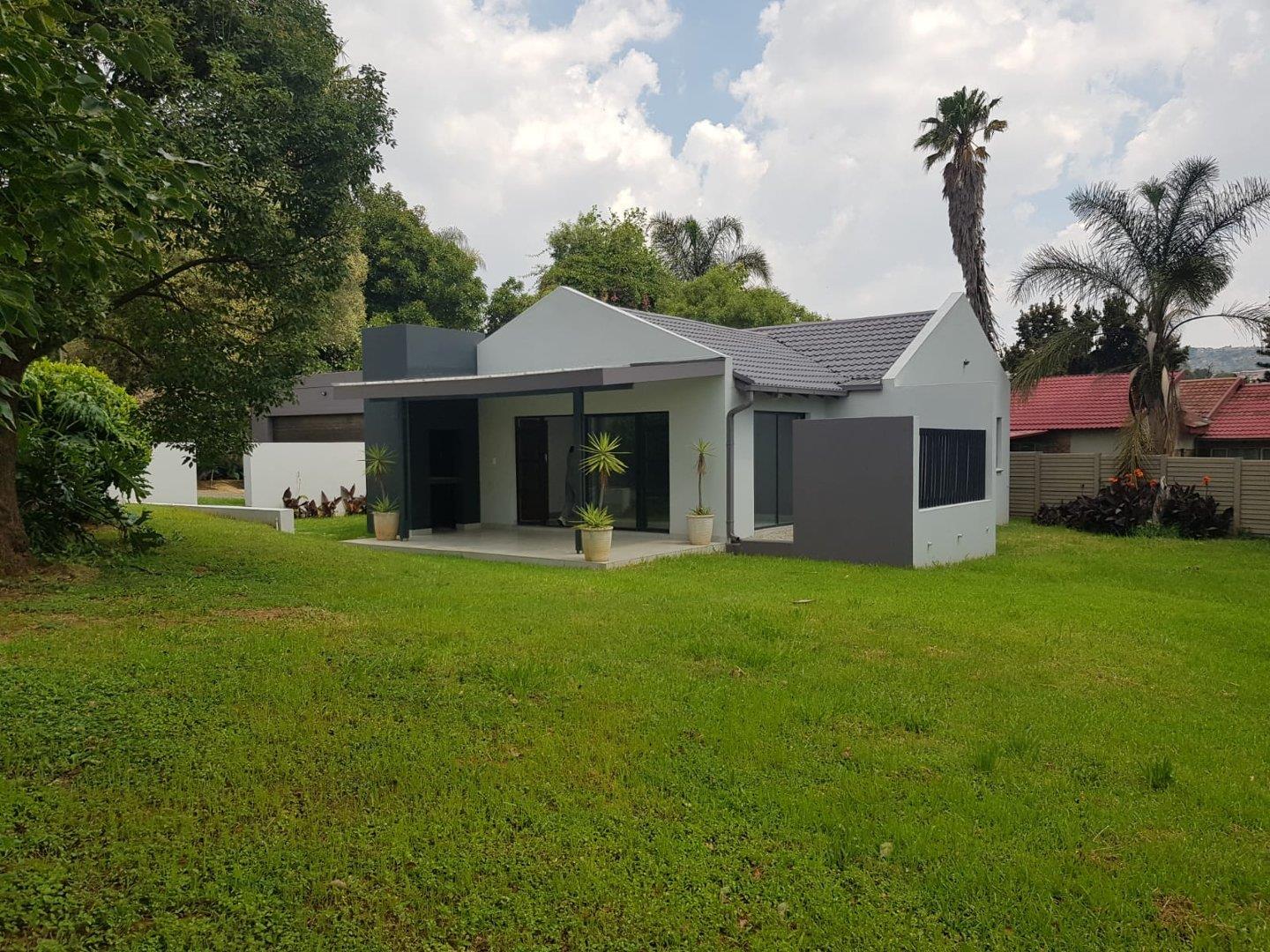 3 Bedroom House for sale in Allen's Nek P24112570964