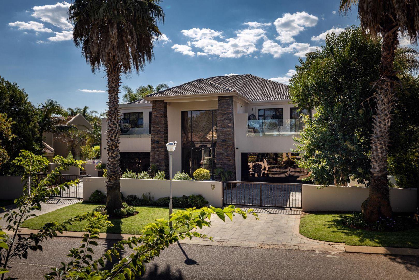 5 Bedroom House for sale in Woodhill Golf Estate 108 Glendower Drive P24109691221