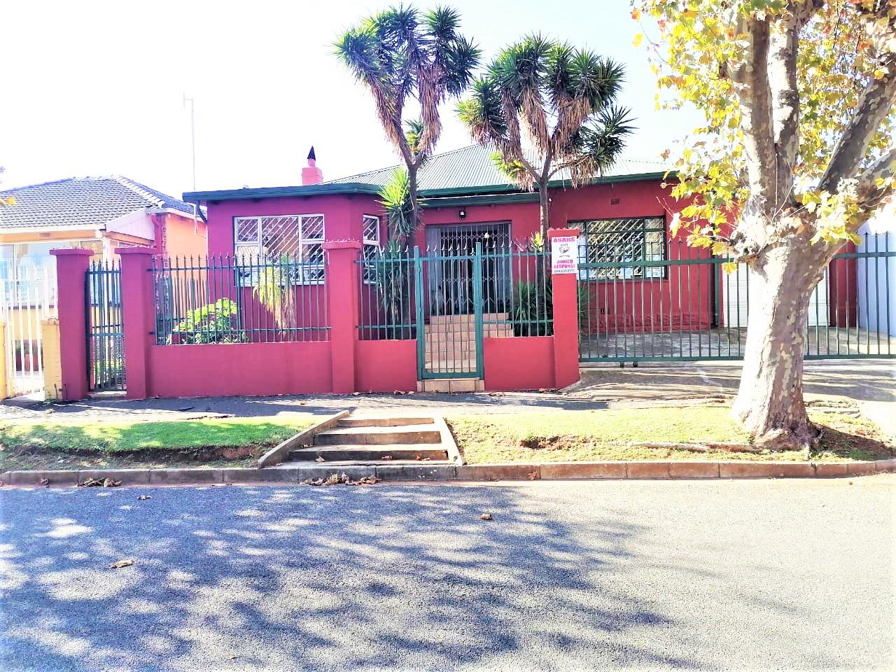 Mayfair West Property Property and houses for sale in Mayfair West