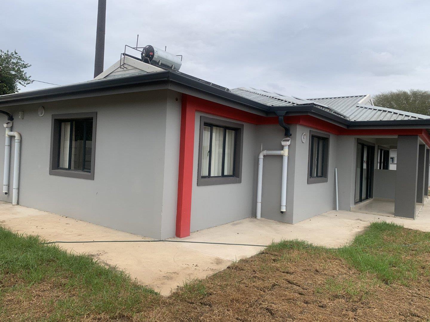 Mount Moreland Property Property and houses to rent in Mount Moreland