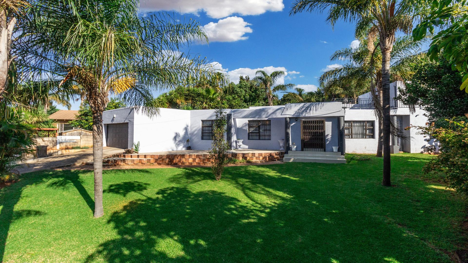 Property and houses for sale in Roodepoort Roodepoort Property