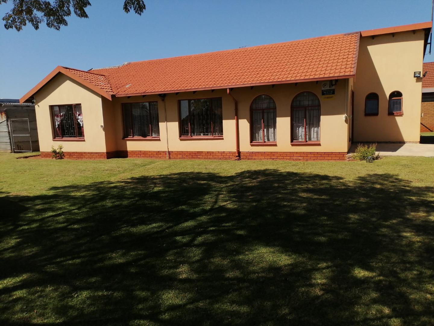 Bakerton Property Property and houses for sale in Bakerton