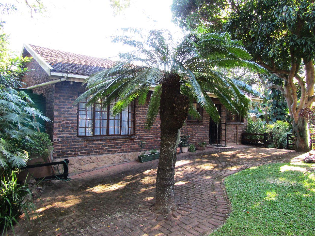 3 Bedroom House for sale in Pennington P24112577301