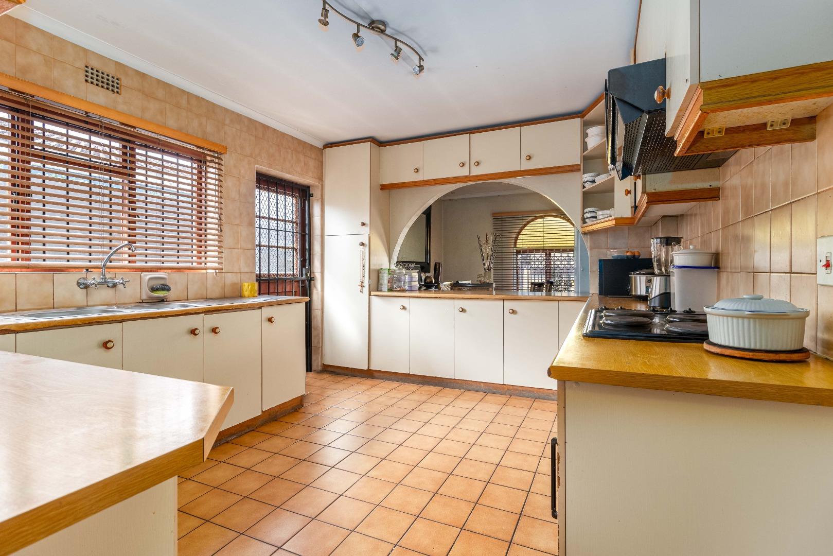 Houses for sale in Mitchells Plain Mitchells Plain Property