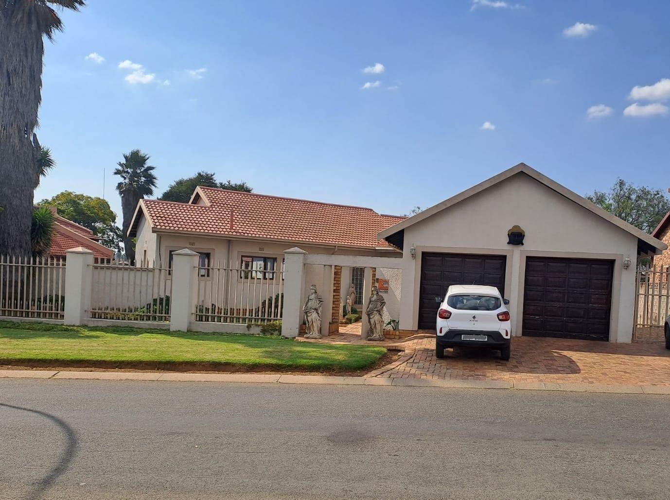 Dalpark Ext 1 Property Property and houses for sale in Dalpark Ext 1