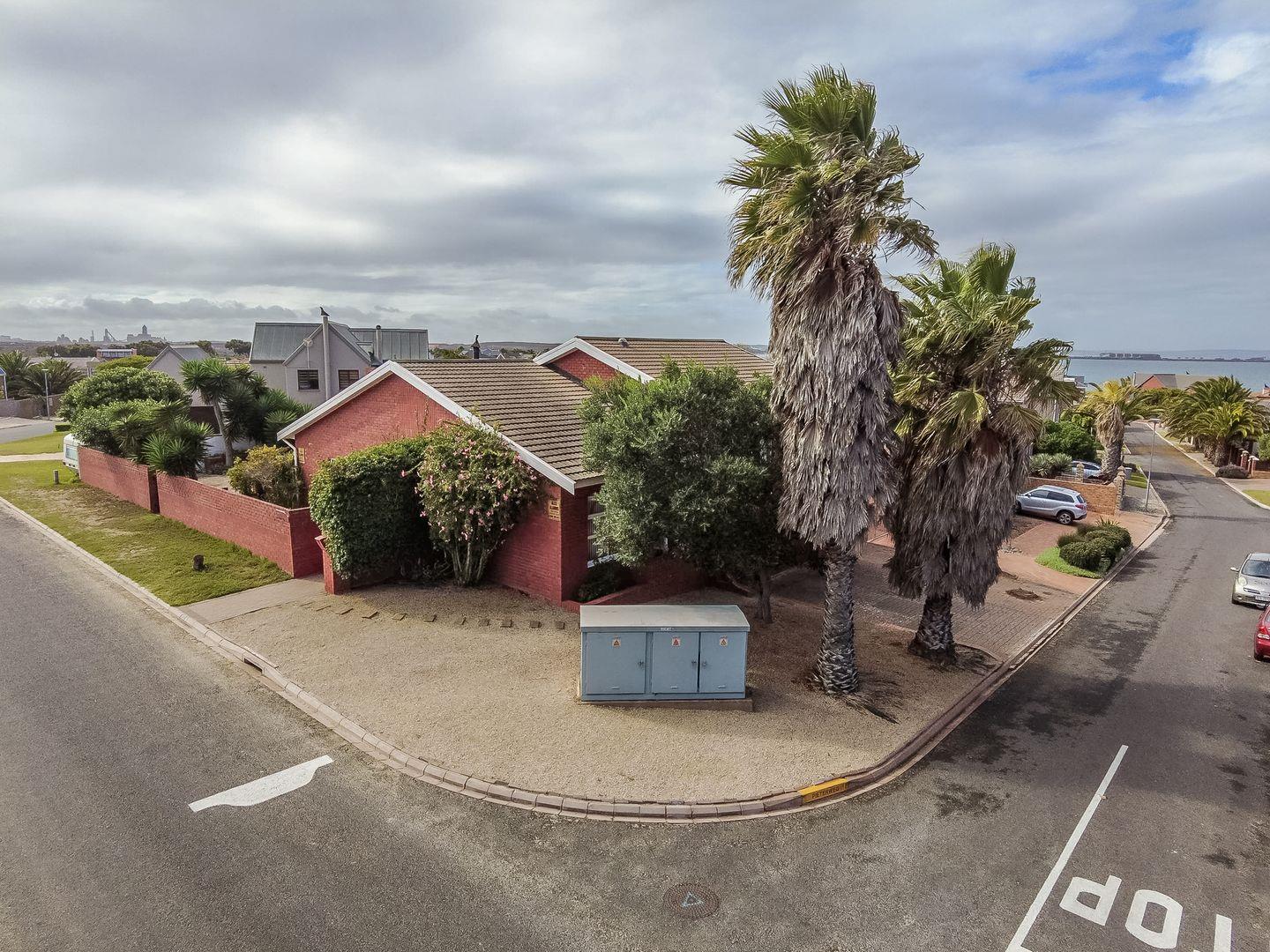 4 Bedroom House for sale in Bluewater Bay 28 Raven Avenue P24112587083