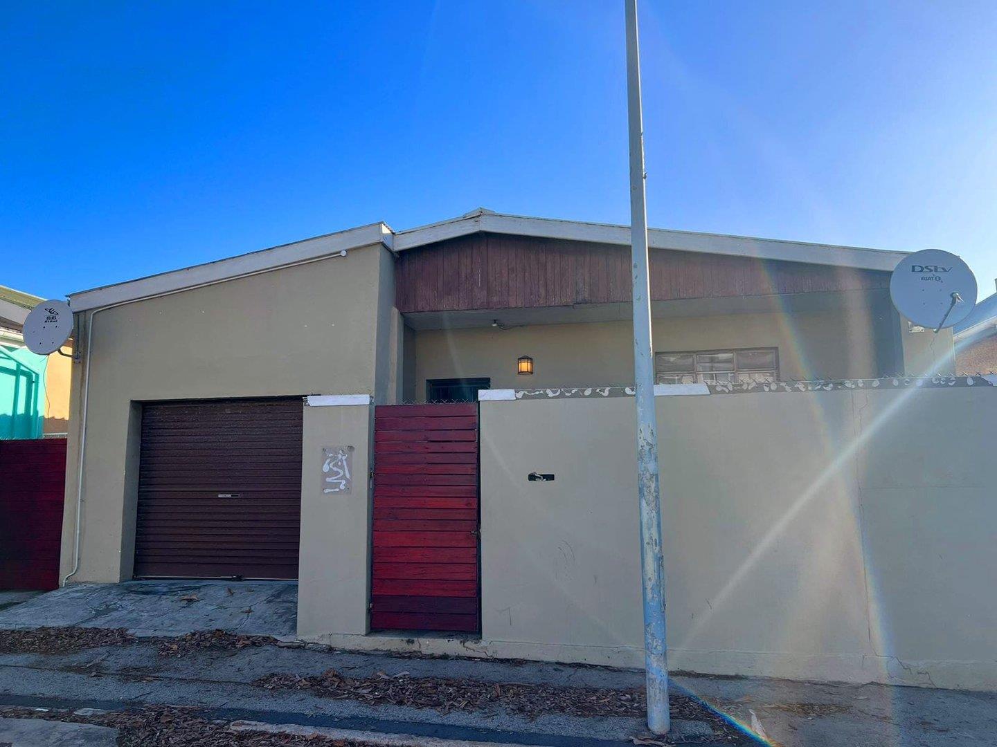 5 Bedroom House for sale in Richmond Hill P24112588001