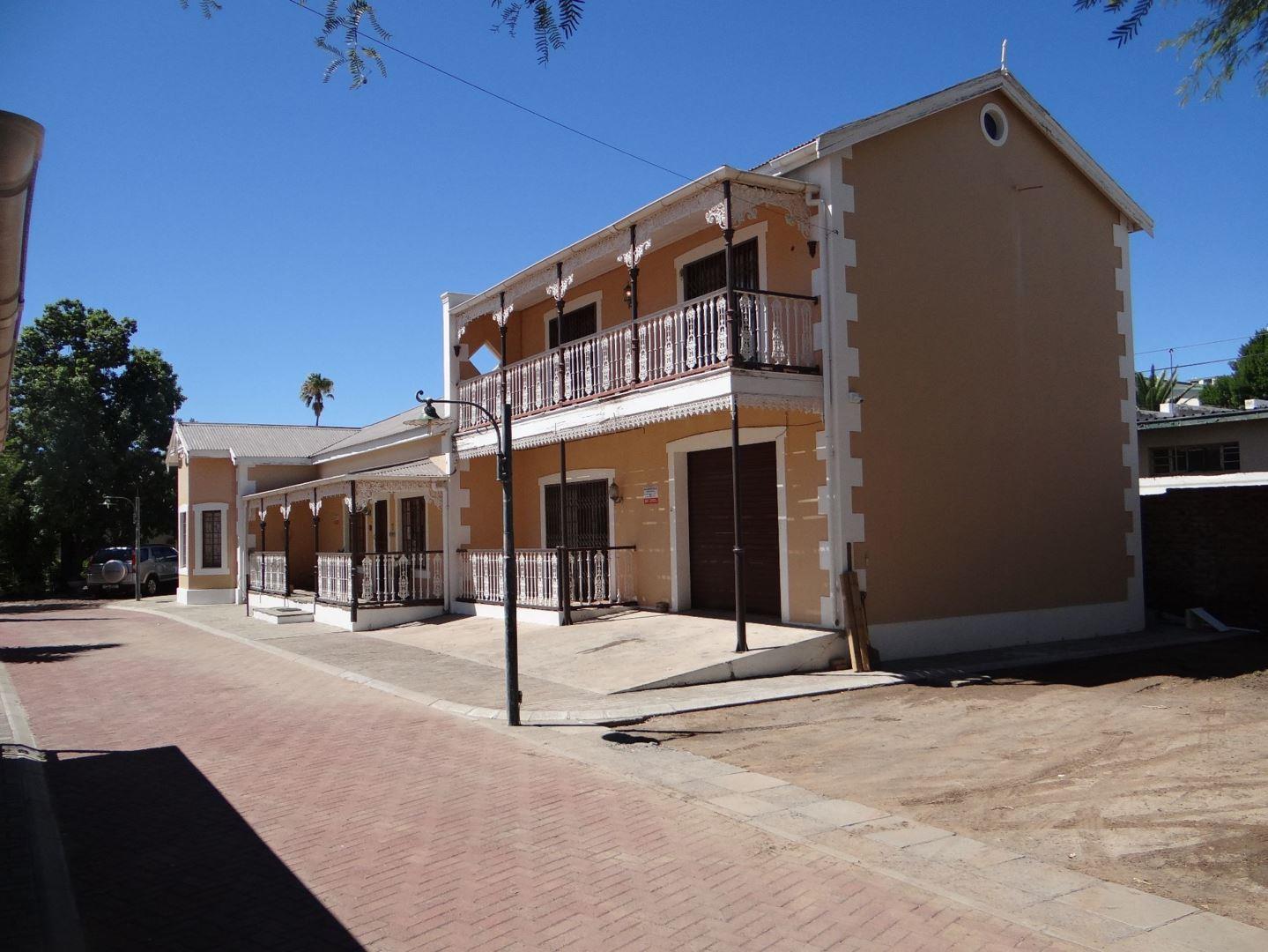 Commercial property for sale in Middedorp 5052 Donkin Street P24