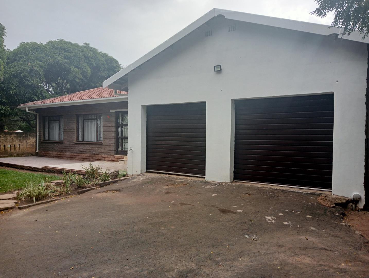 3 Bedroom House for sale in Margate P24112589686