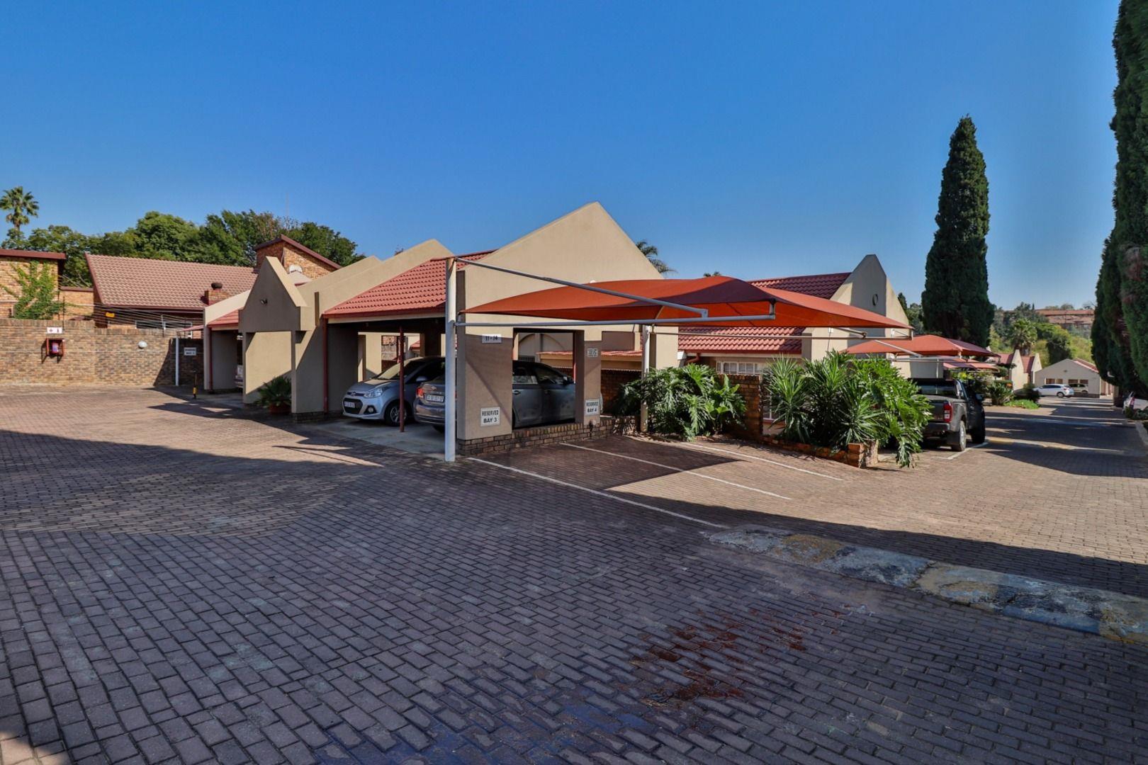 Blue Gill Estate Property Property and houses for sale in Blue Gill