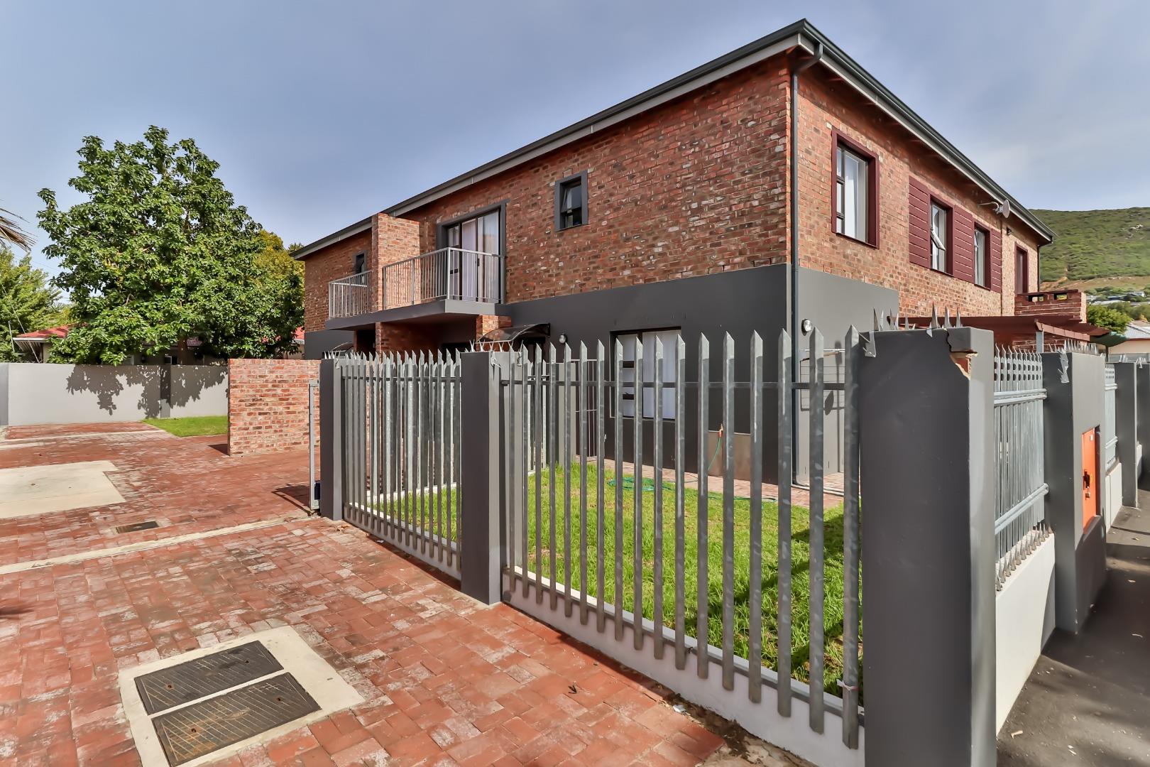 Paarl Central Property Property and houses for sale in Paarl Central Page 5