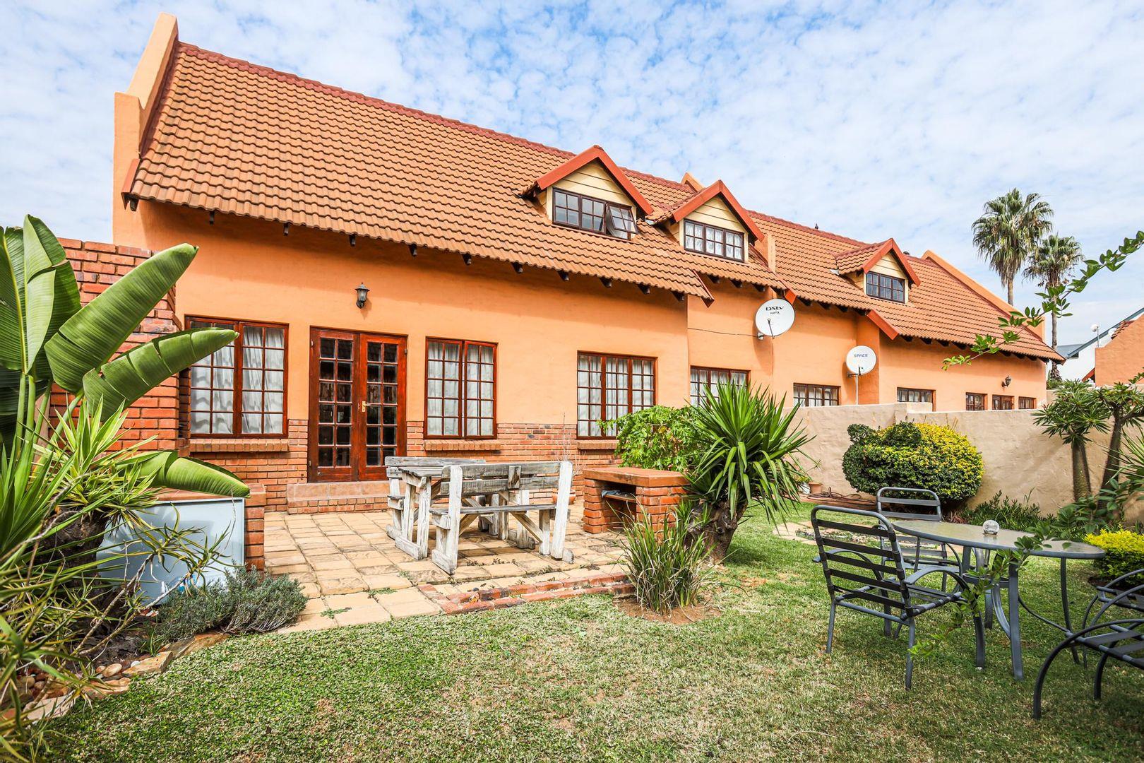 Equestria Property Property and houses for sale in Equestria