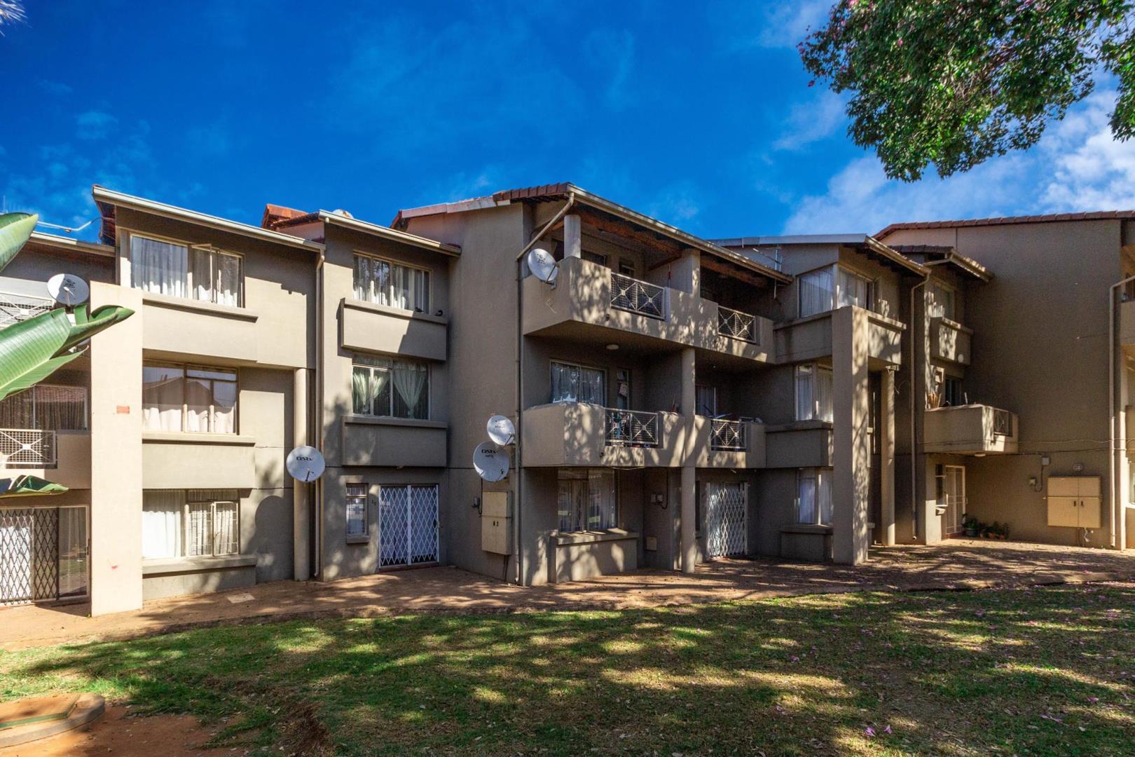 Florida, Roodepoort Property Apartments / flats for sale in Florida, Roodepoort