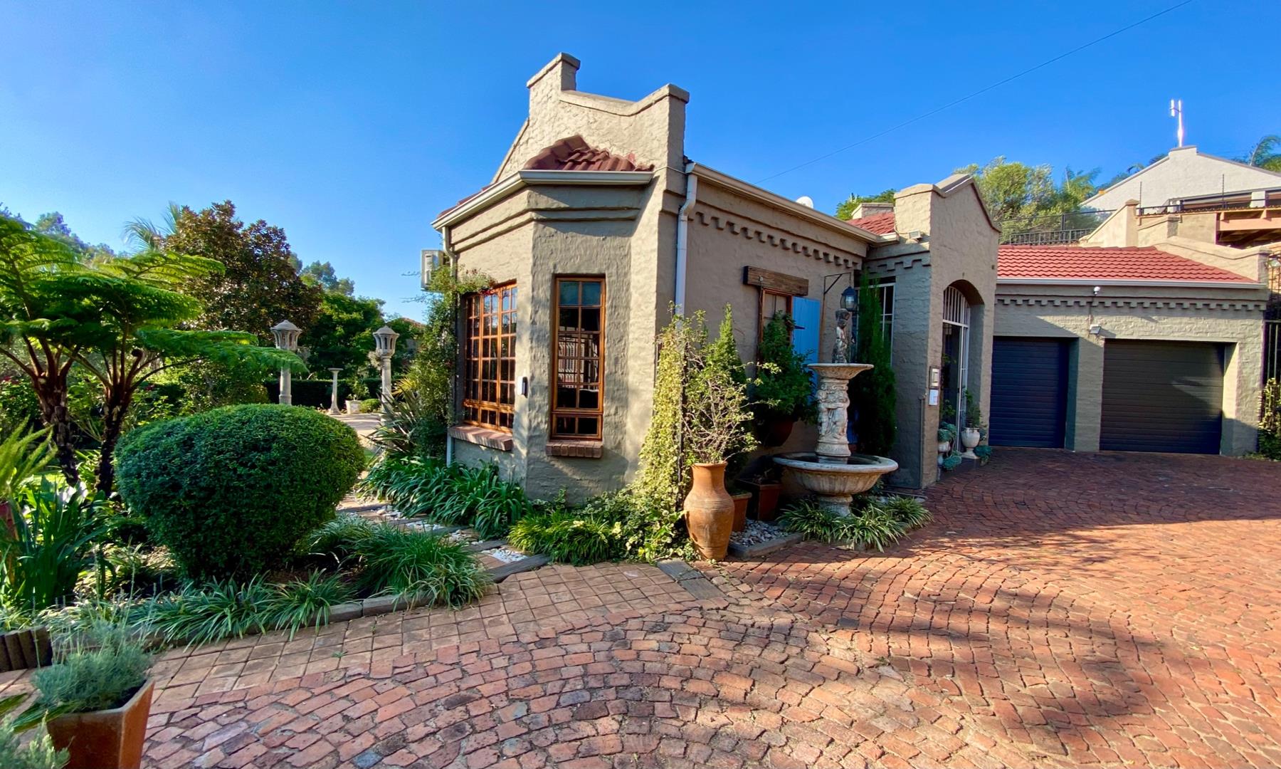 3 Bedroom House for sale in Waterkloof 10 Waterkloof Palms Estate