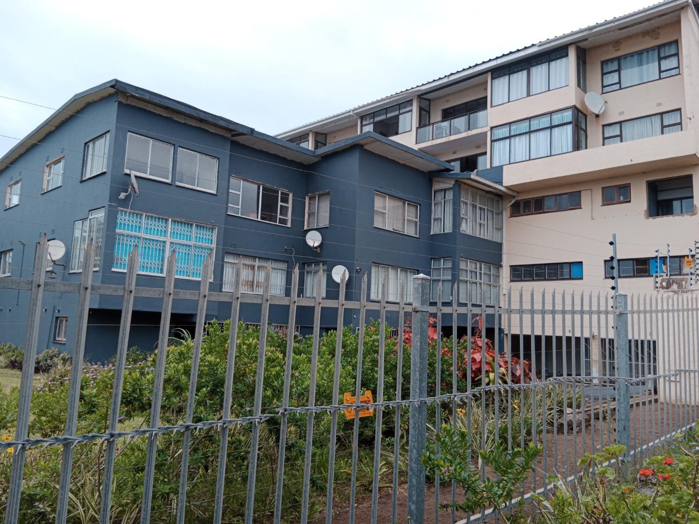 Apartments / flats to rent in Hibberdene Hibberdene Property