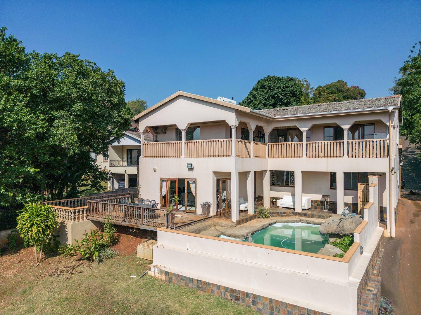 5 Bedroom House for sale in Dawncliffe Trevor Road P24112599366