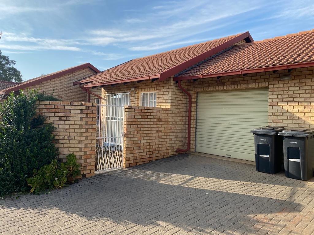 Highveld, Centurion Property Townhouses for sale in Highveld