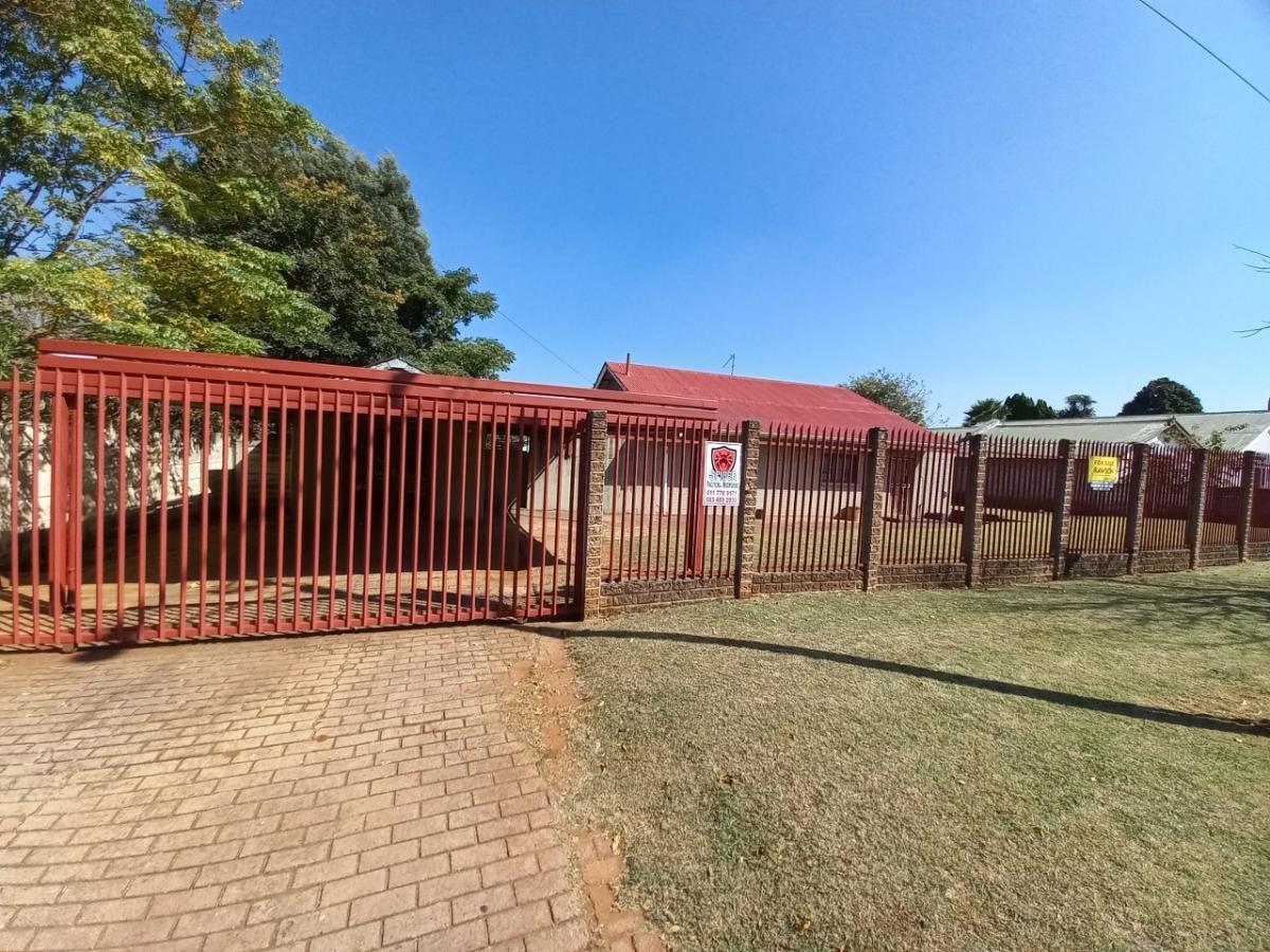 Wychwood Property Property and houses for sale in Wychwood