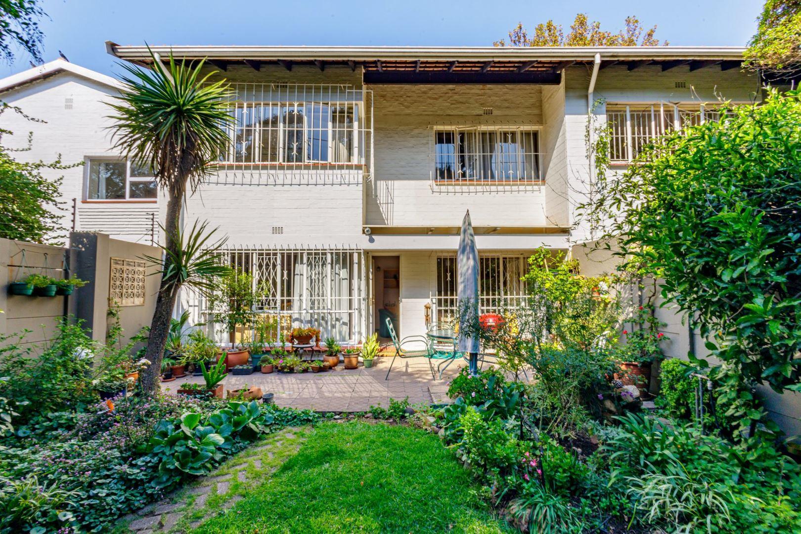 Essexwold Property Property and houses for sale in Essexwold