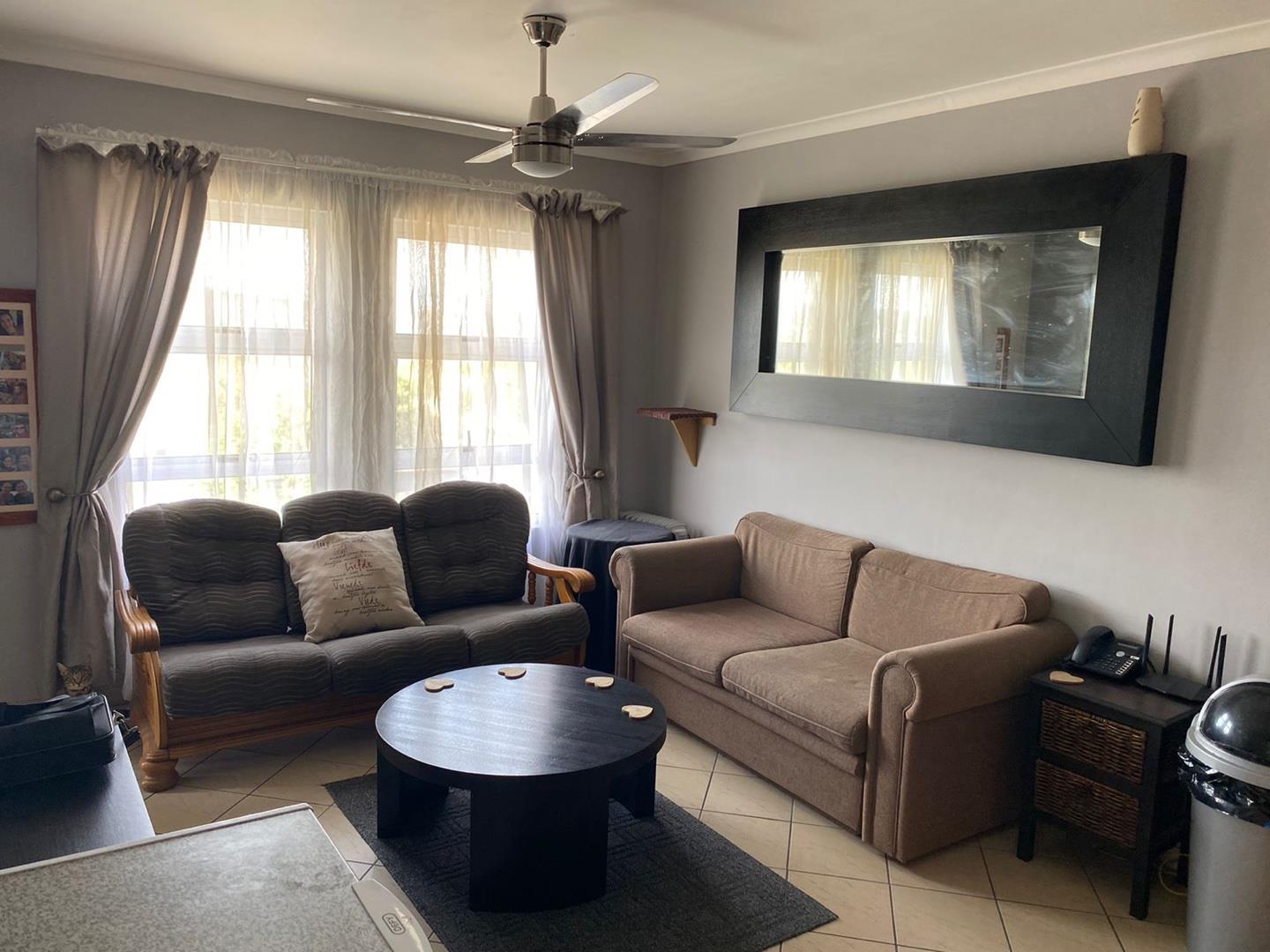 2 Bedroom Apartment / flat for sale in Buh Rein Estate P24112605722