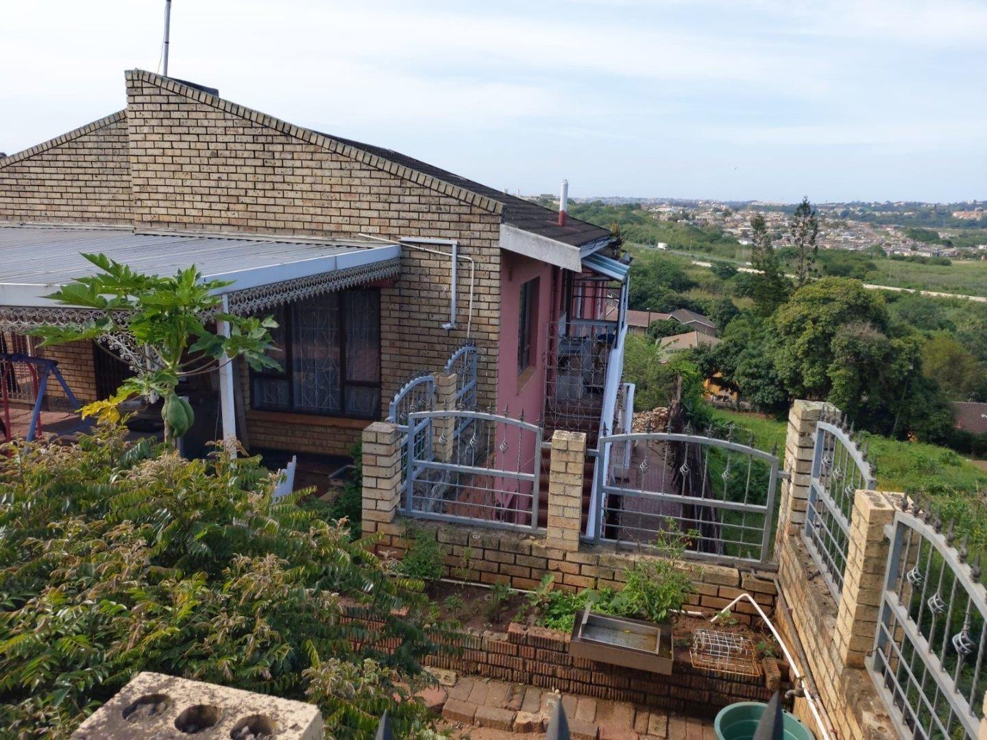 Duffs Road Property Property and houses for sale in Duffs Road