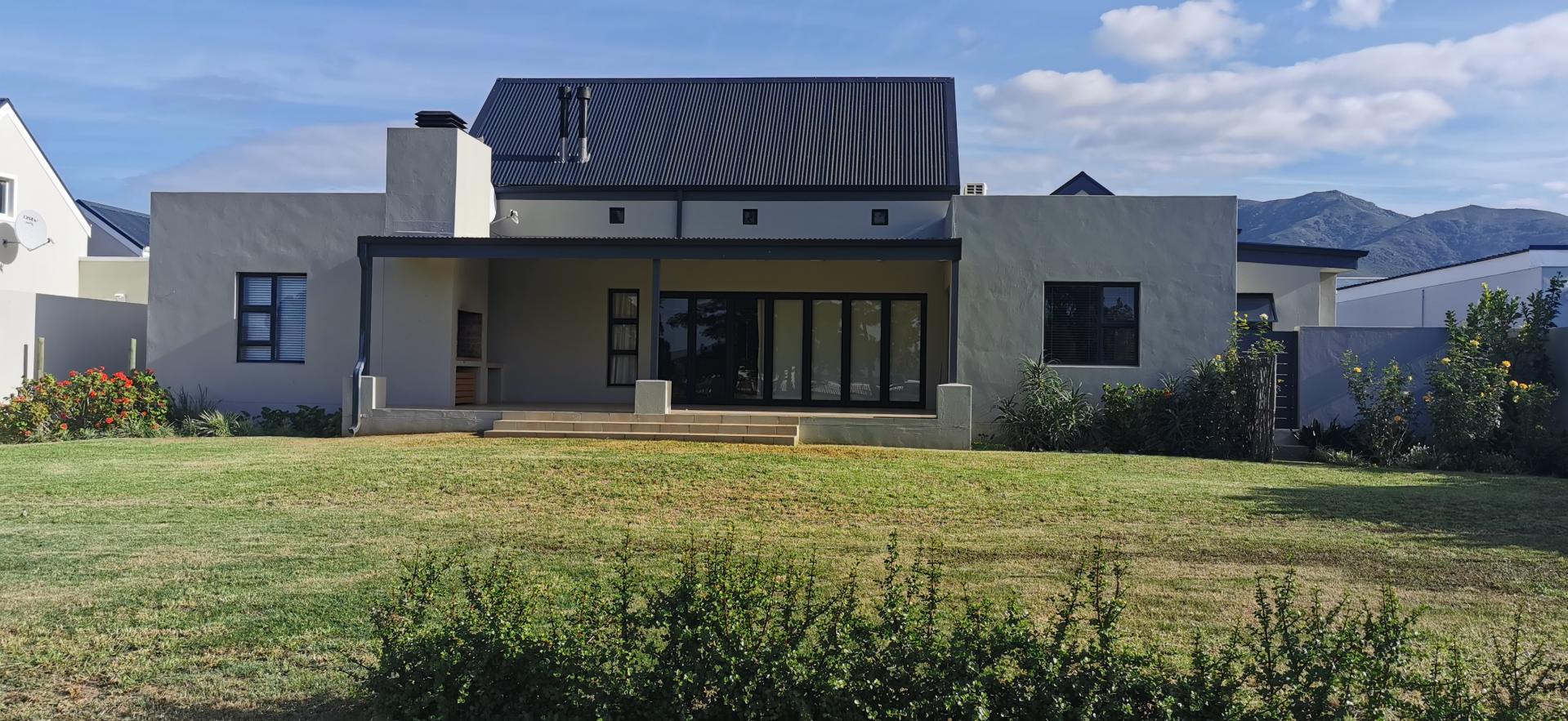 3 Bedroom House for sale in Silwerstrand Golf And River Estate 4