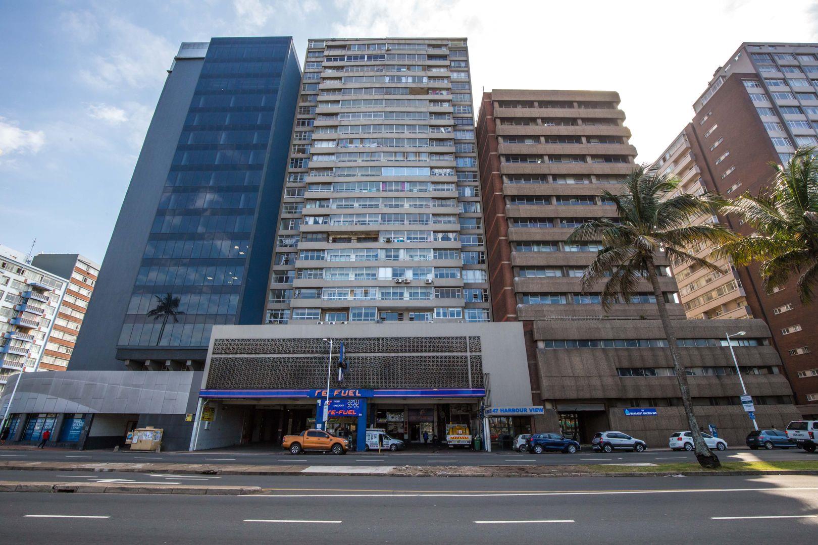 1 Bedroom Apartment / flat for sale in Esplanade P24112611912