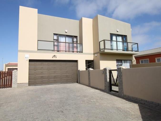 3 Bedroom House for Sale in Ocean View